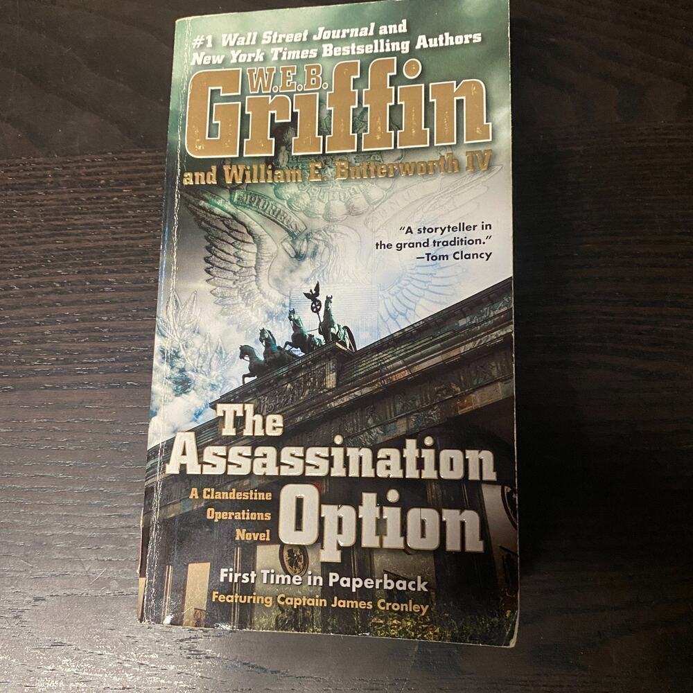 Assassination Option by W. E. B. Griffin (2015, Us-Tall Rack Paperback)